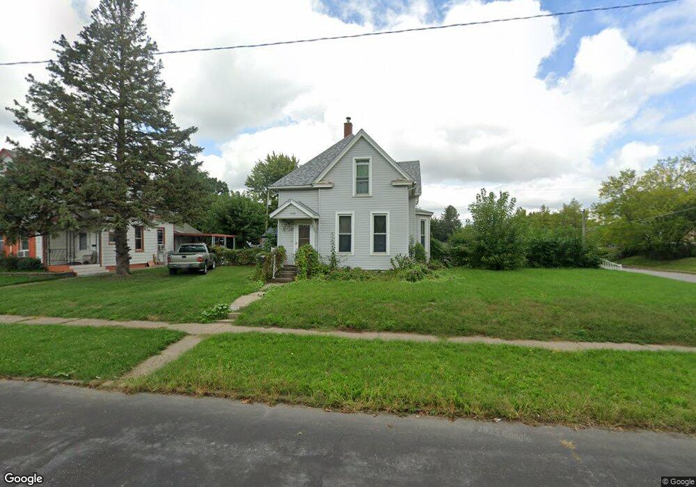 1006 W 14th St, Davenport, IA 52804 - photo 1