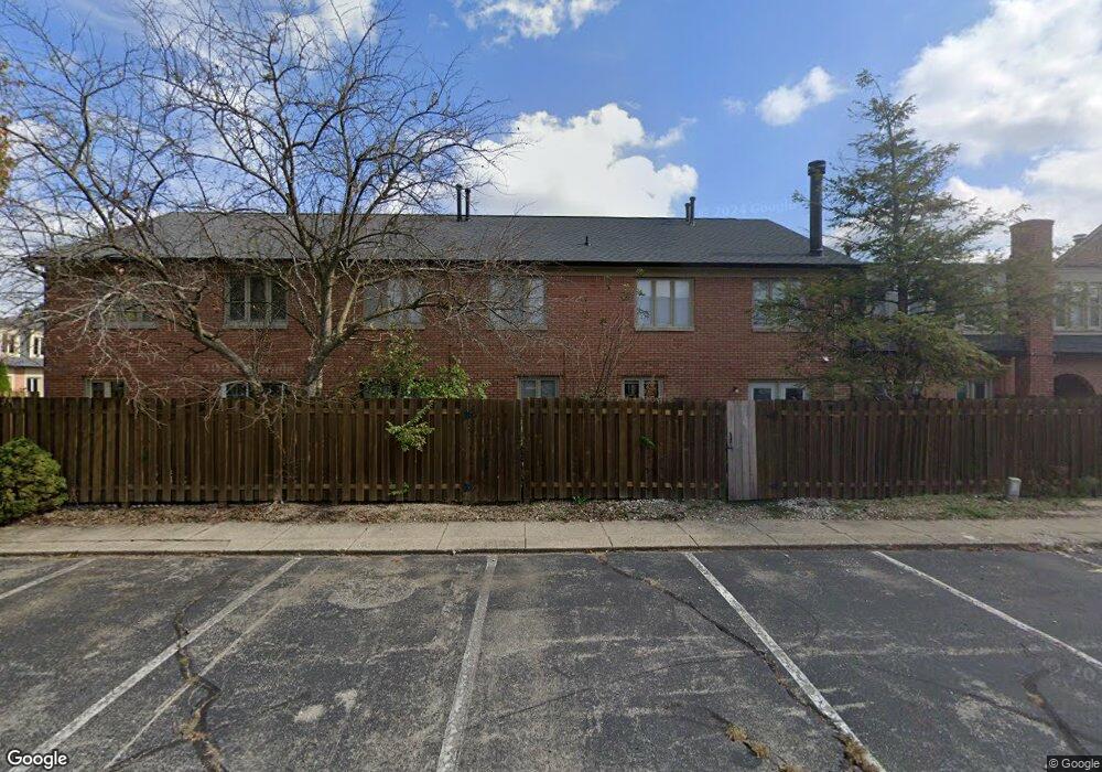 8530 Canterbury Square W, Indianapolis, IN 46260 - photo 1