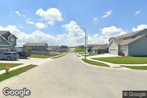 11920 S 111 Avenue Cir, Papillion, NE 68046