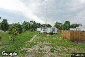 614 Hill St, Alma, IL 62807