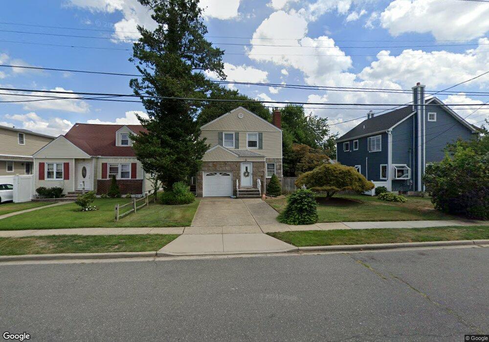 102 Broadway, West Hempstead, NY 11552 - photo 1