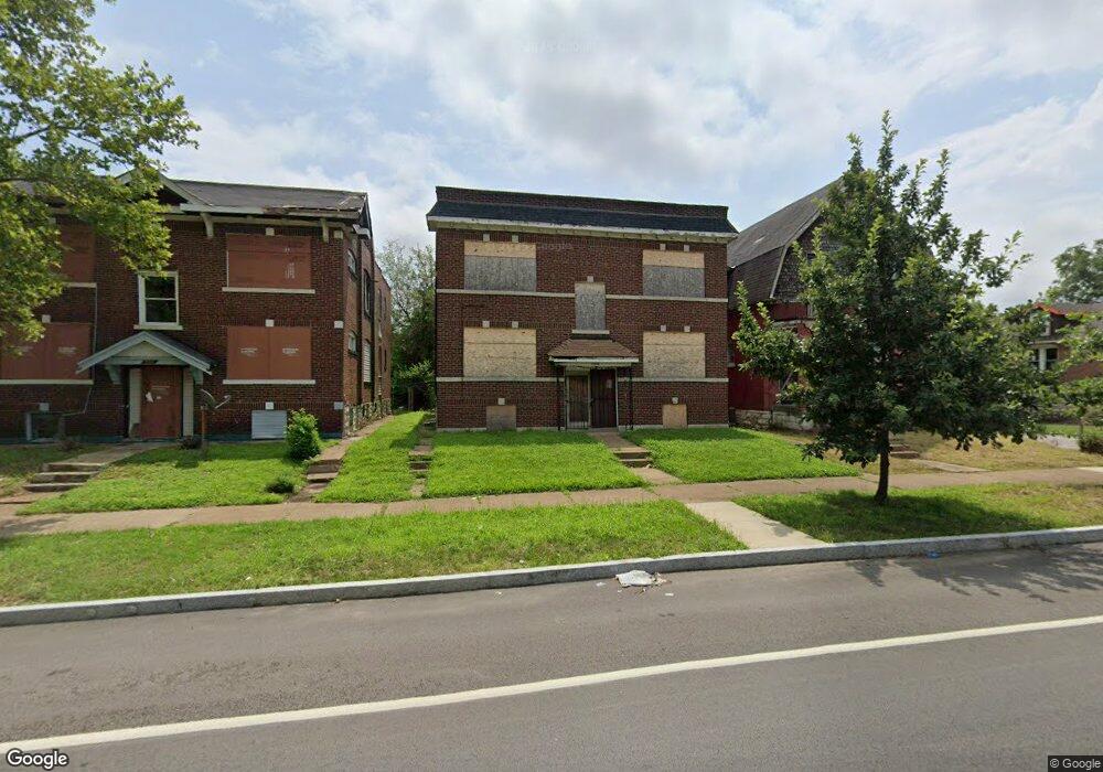 4004 N Kingshighway Blvd, Saint Louis, MO 63115 - photo 1