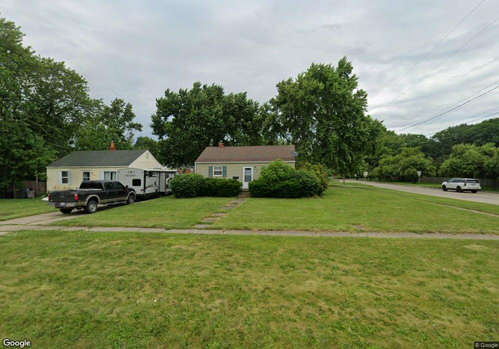 3249 Leith St, Flint, MI 48506 - photo 1