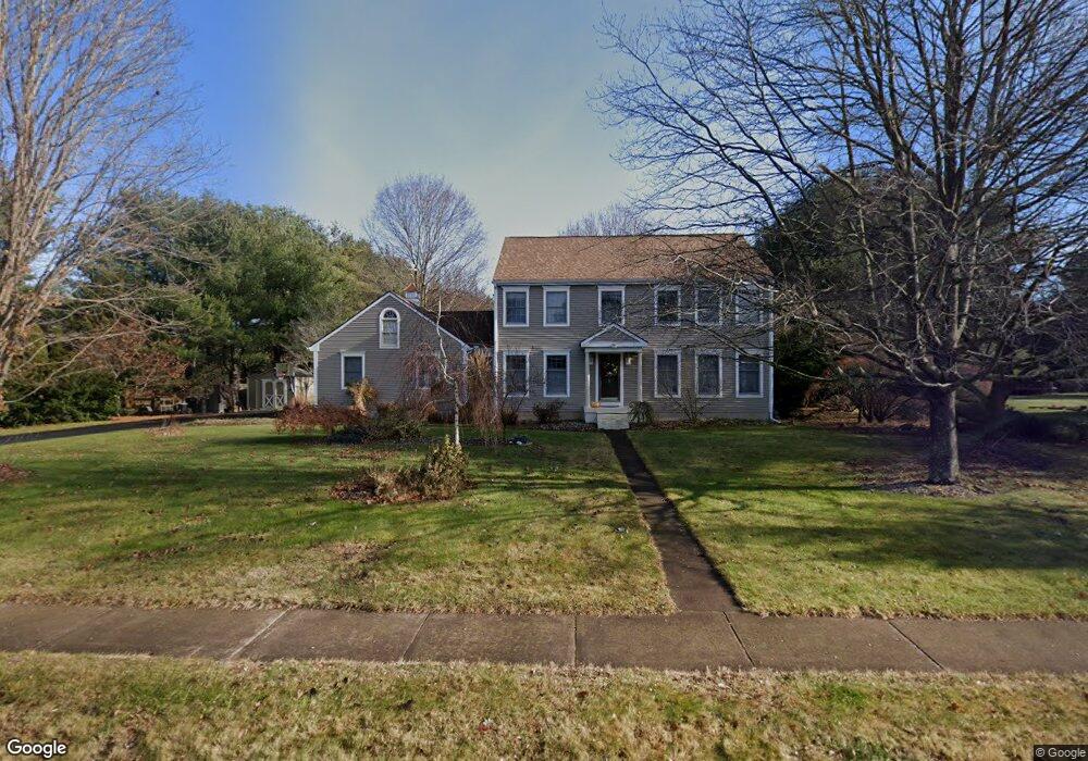 8 Hawthorne Mead Dr, Glastonbury, CT 06033 - photo 1