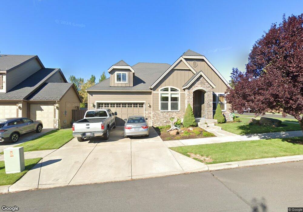 19534 Hollygrape St, Bend, OR 97702 - photo 1