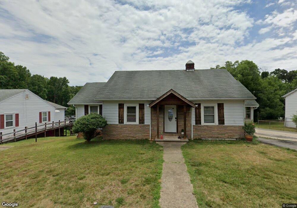 205 Hubbard St, Reidsville, NC 27320 - photo 1