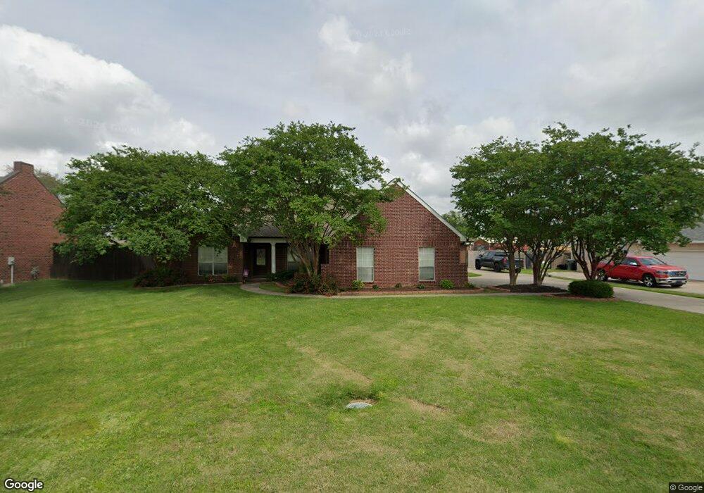 4929 E Westridge Park Dr, Lake Charles, LA 70605 - photo 1