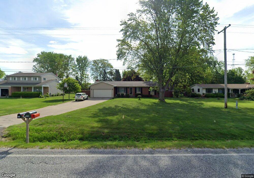 13050 N Linden Rd, Clio, MI 48420 - photo 1