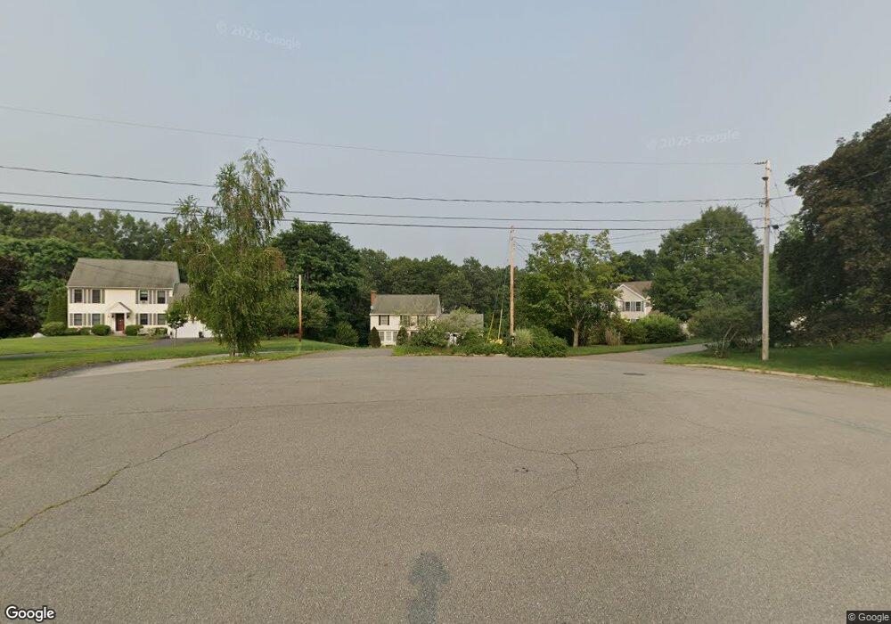 76 Highview Cir, Manchester, NH 03104 - photo 1