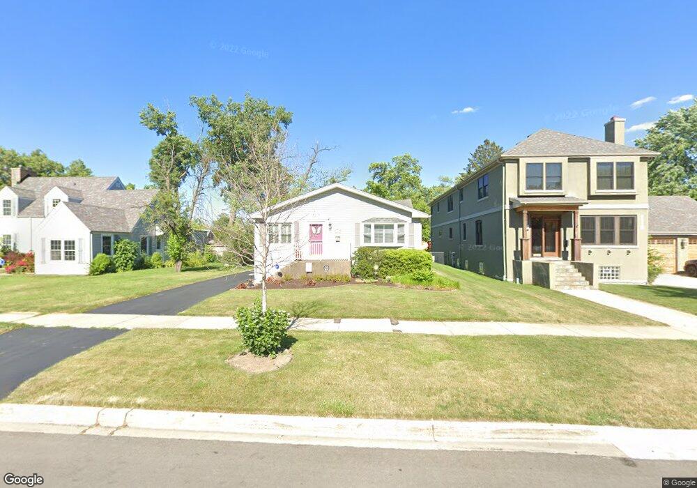 365 N Walnut St, Elmhurst, IL 60126 - photo 1