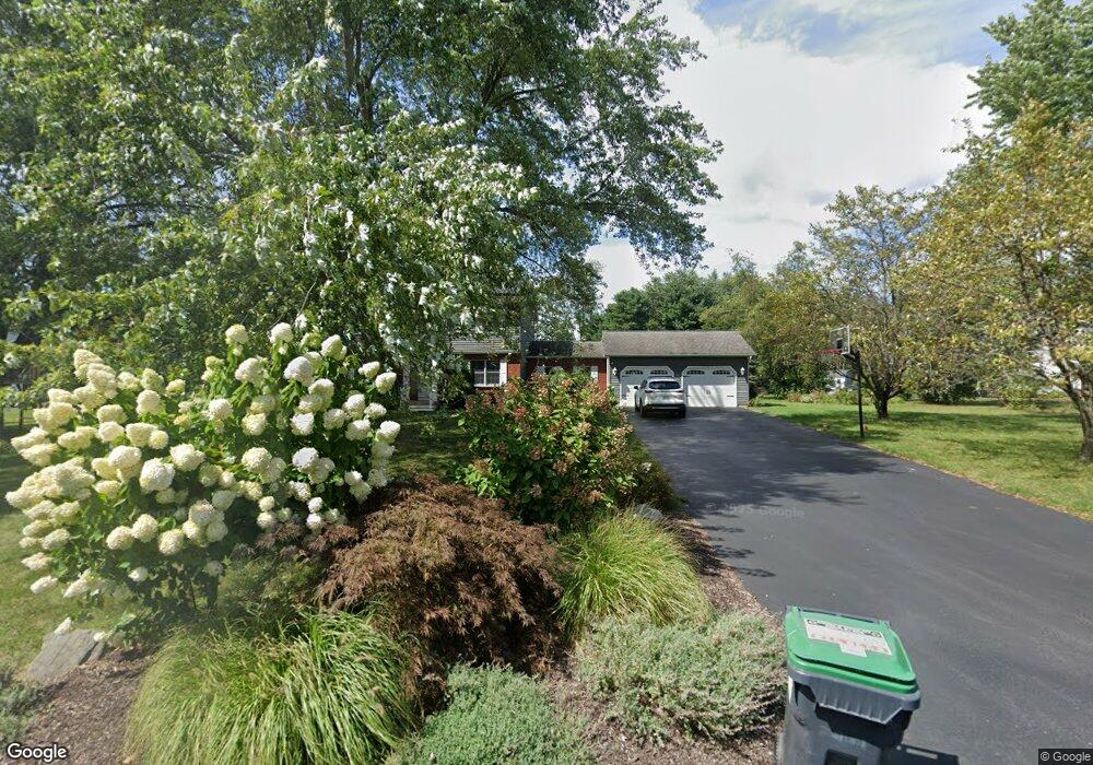 1511 Maplecrest Dr, Castleton On Hudson, NY 12033 - photo 1