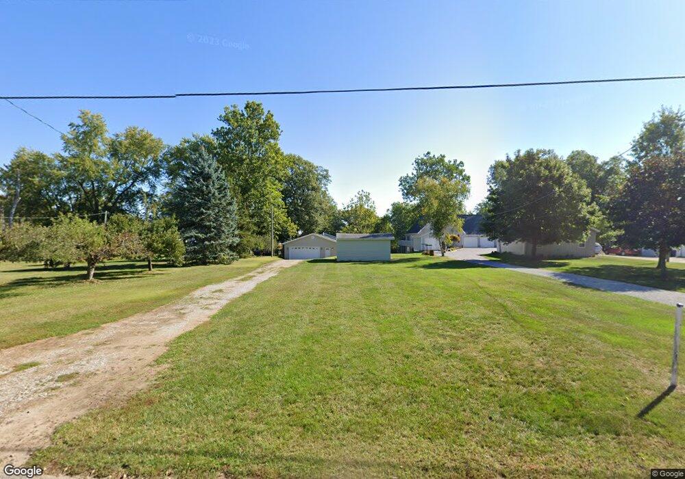 6281 N Mckinley Dr, Monon, IN 47959 - photo 1