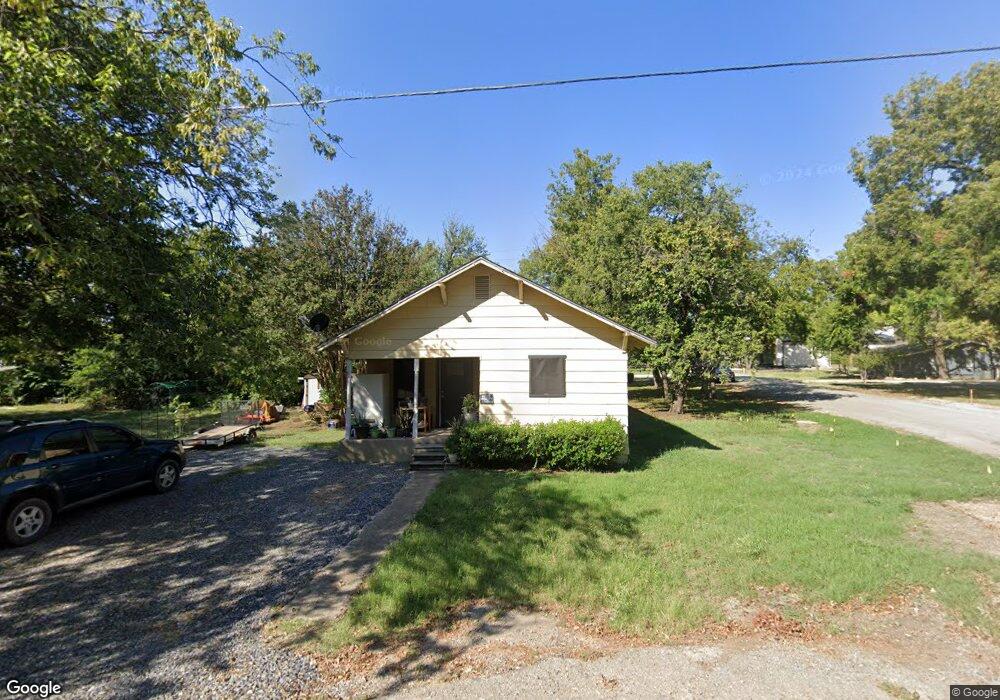 212 N Texas St, Celina, TX 75009 - photo 1