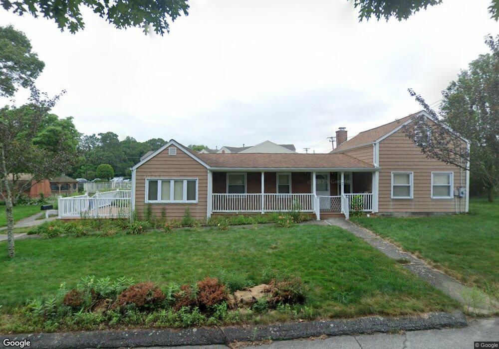 7 Drum Rock Ave, Warwick, RI 02886 - photo 1