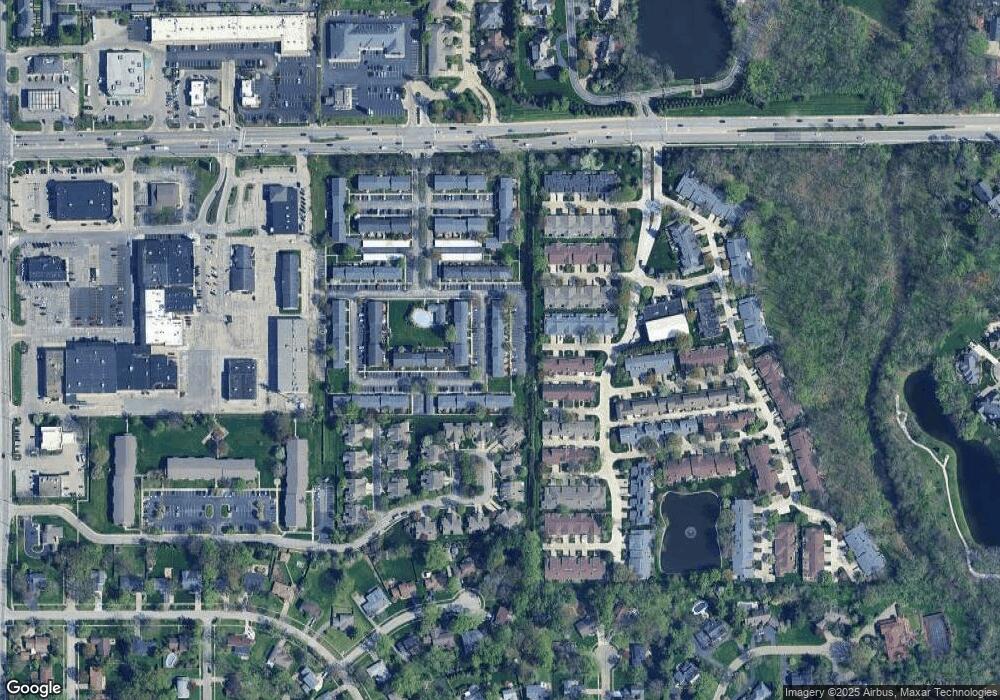 8517 Canterbury Square E unit L, Indianapolis, IN 46260 - photo 1