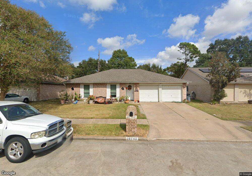 16742 Maplemont Dr, Houston, TX 77095 - photo 1