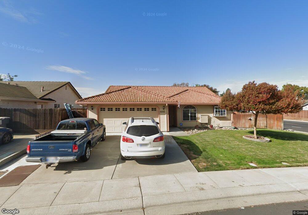 1005 Magrath Place, Manteca, CA 95337 - photo 1