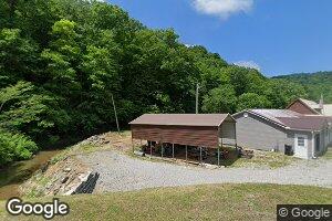 251 Sunshine Ln, Leburn, KY 41831