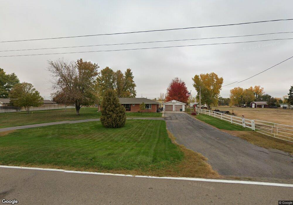 9275 W Front Rd, North Platte, NE 69101 - photo 1