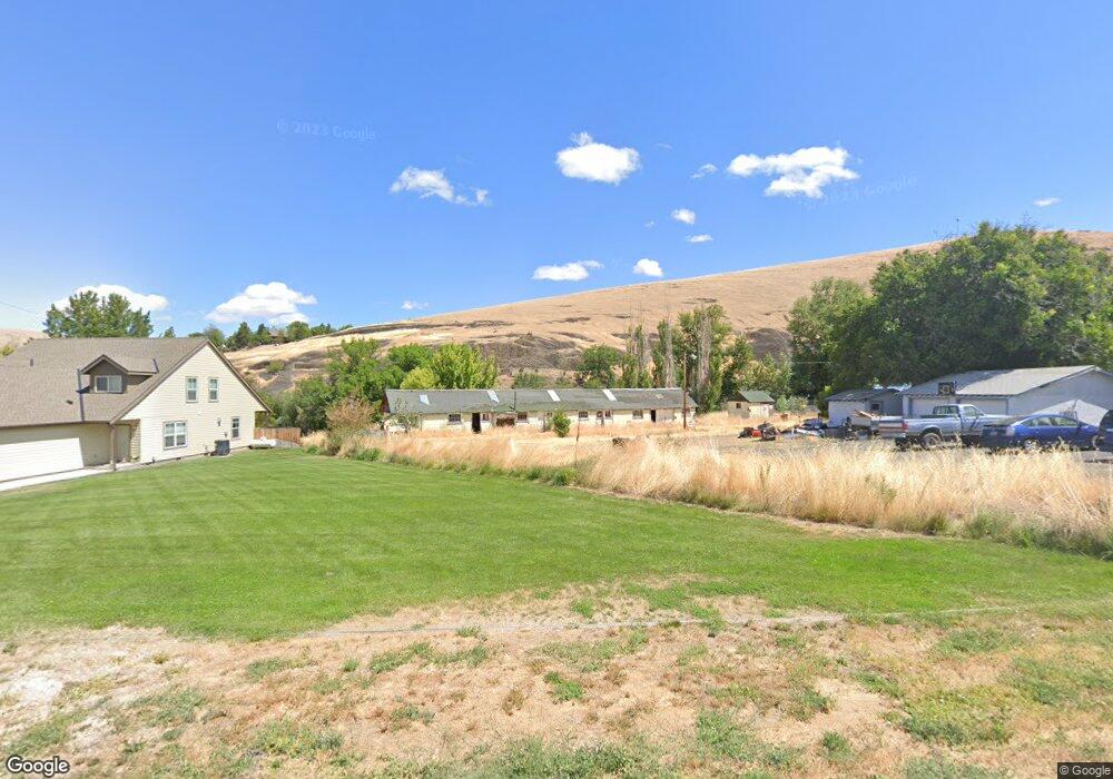 605 E Cowins St, Heppner, OR 97836 - photo 1