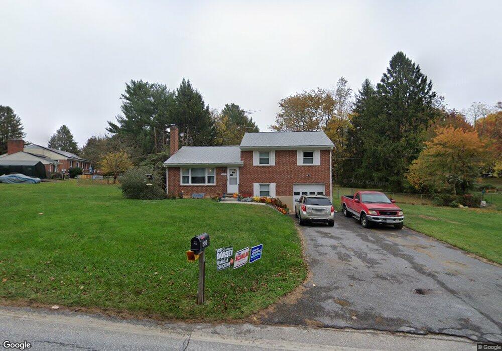 6521 Sunset Dr, Sykesville, MD 21784 - photo 1