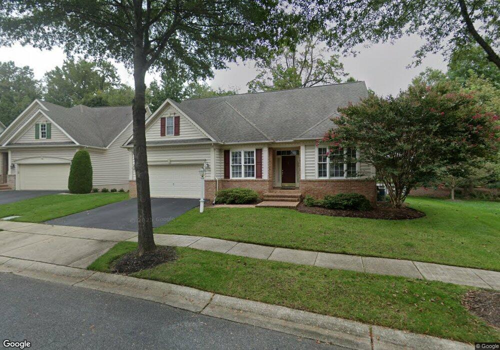 6805 Crofton Colony Ct, Crofton, MD 21114 - photo 1