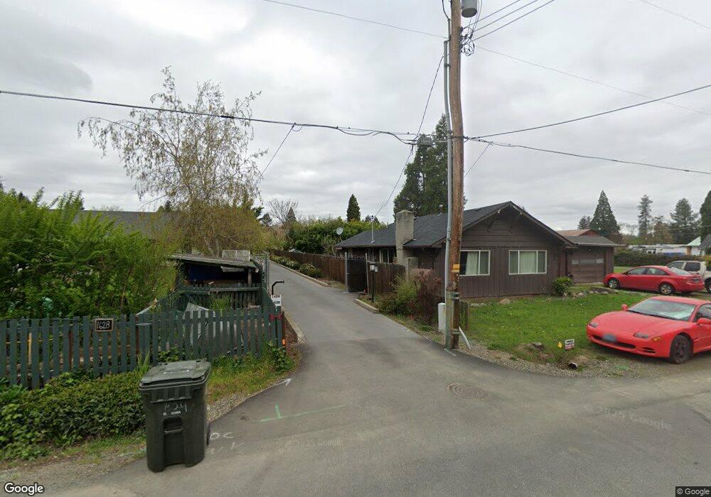 1602 Carnahan Dr, Grants Pass, OR 97527 - photo 1