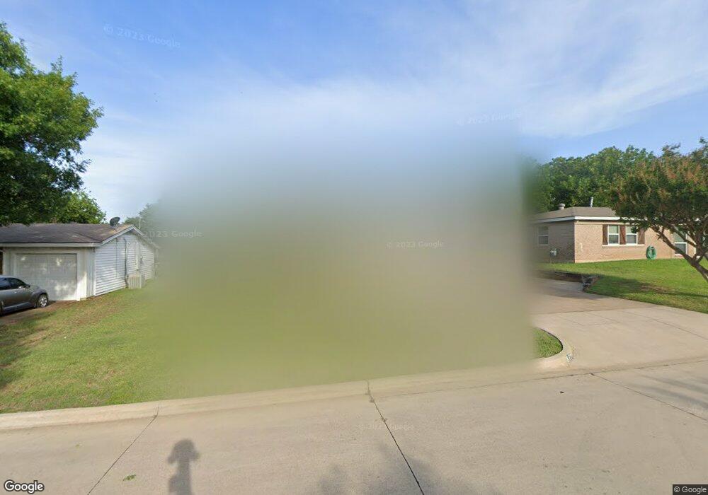 877 Jerry Ln, Bedford, TX 76022 - photo 1