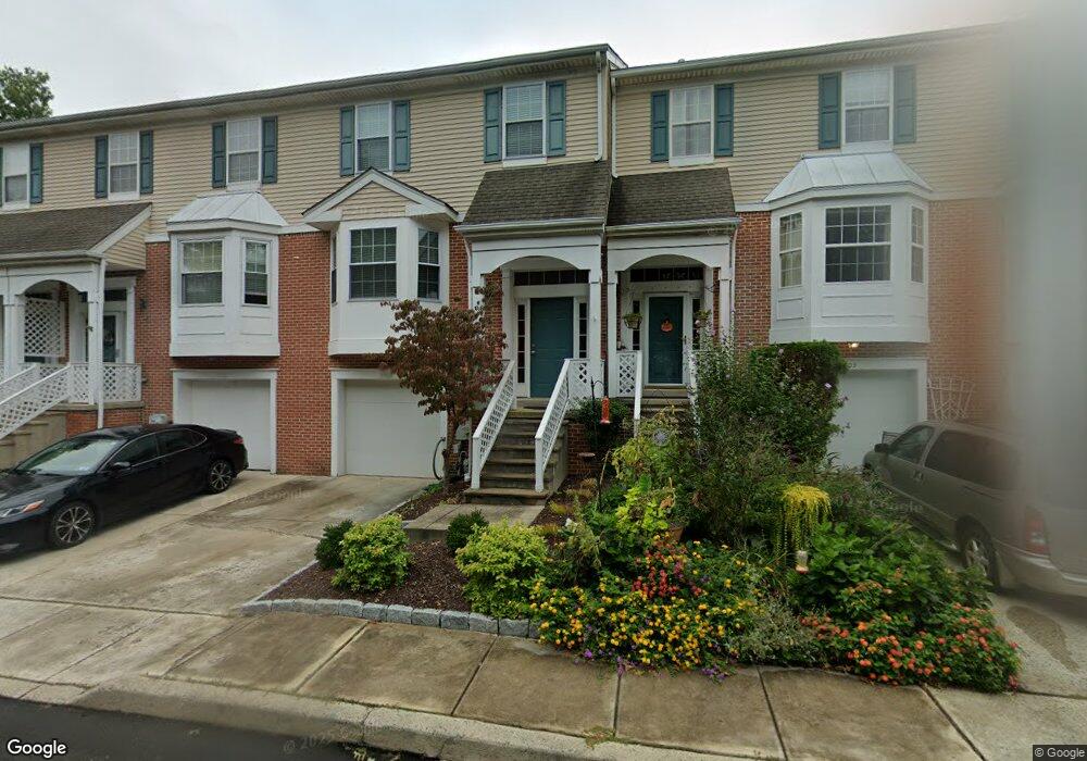 3502 Carriage Ct, North Wales, PA 19454 - photo 1