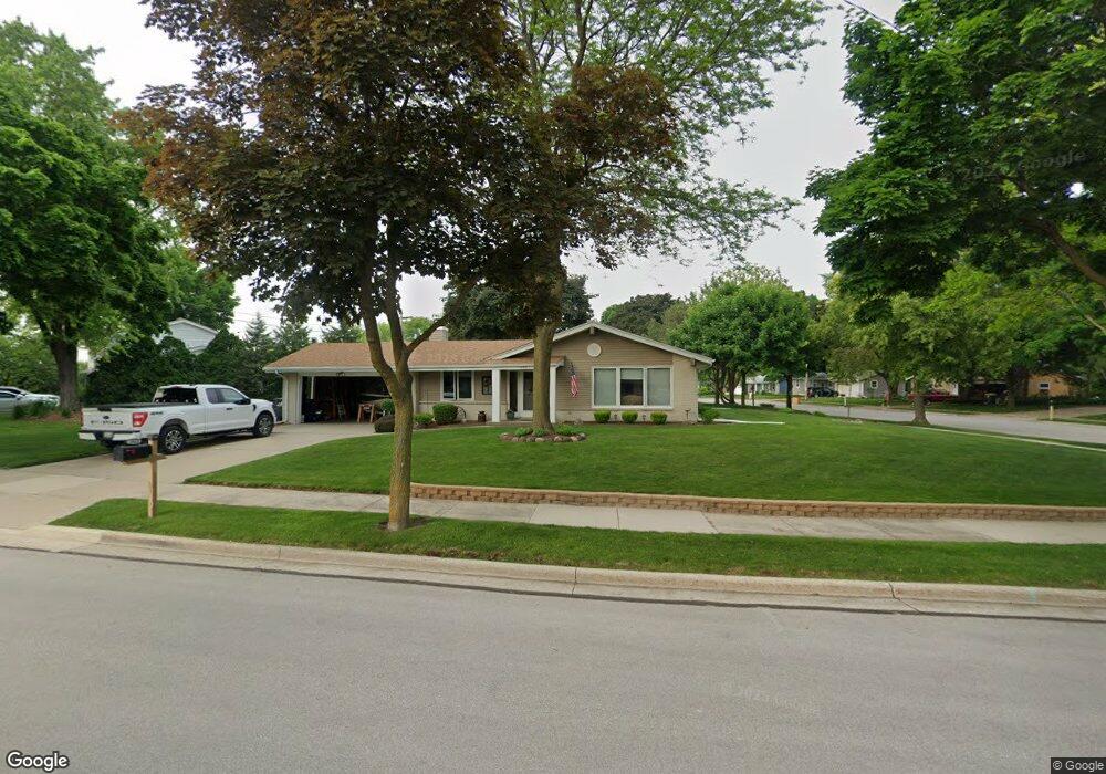 1923 Rambling Rose Rd, Waukesha, WI 53186 - photo 1