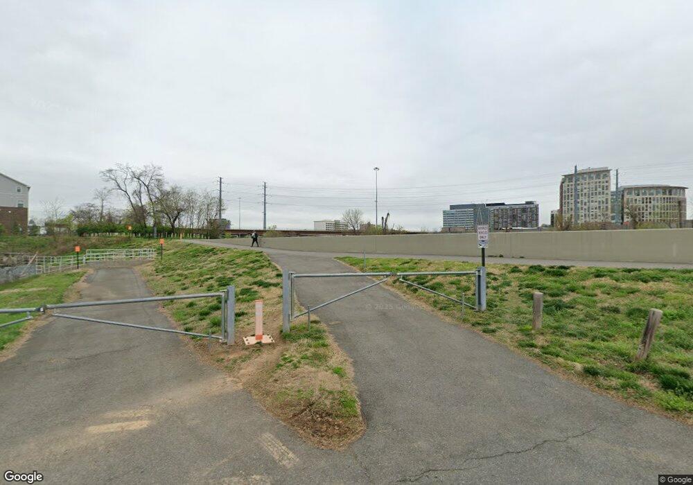 2300 Fairfax Terrace, Alexandria, VA 22303 - photo 1