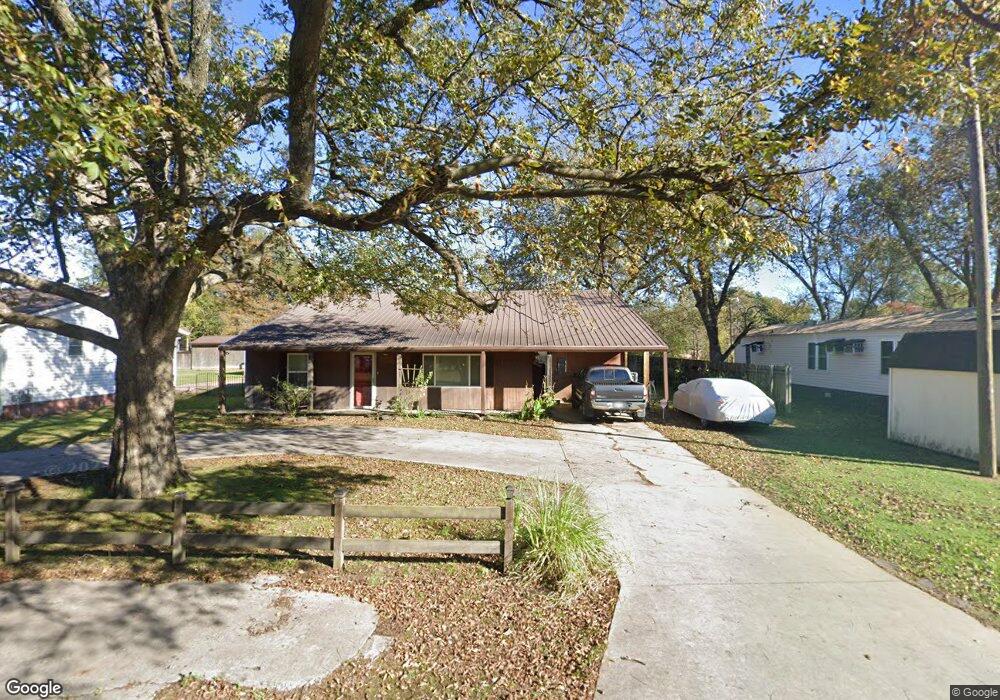 1108 N Spring St, Stuttgart, AR 72160 - photo 1