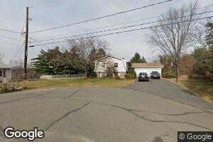 140 Cedarwood Dr, Wilkes Barre, PA 18702