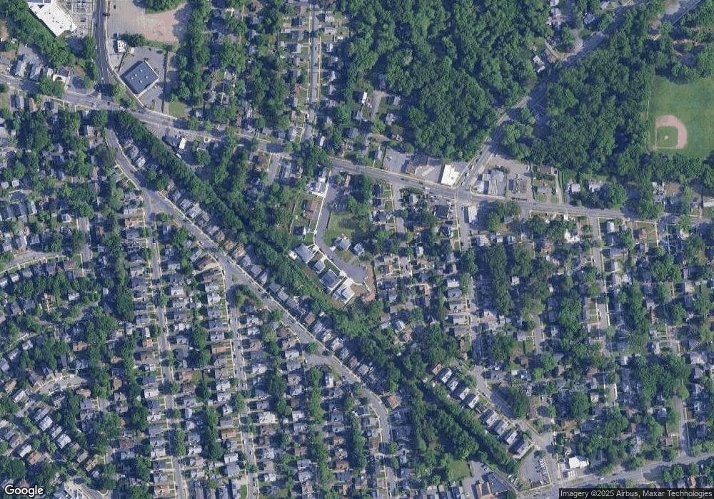 47 Juliet St, Springfield, MA 01118 - photo 1