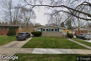 826 Sunrise Ct, Ann Arbor, MI 48103