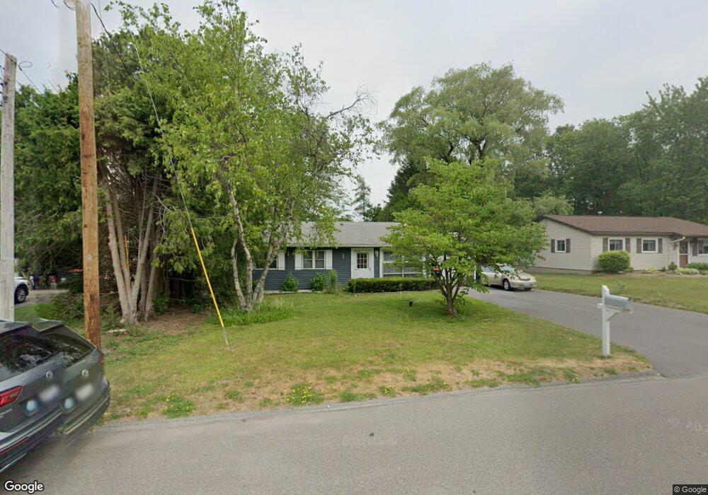 318 S Webber Dr, Chittenango, NY 13037 - photo 1
