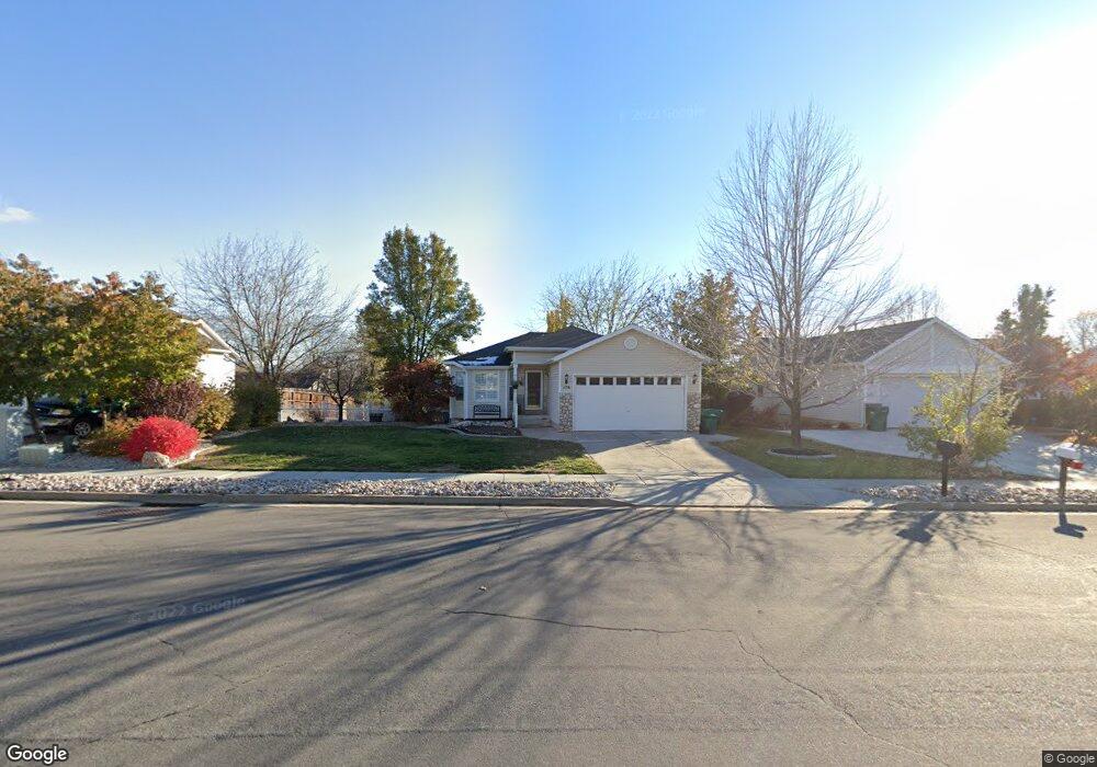 176 E 1450 N, Layton, UT 84041 - photo 1