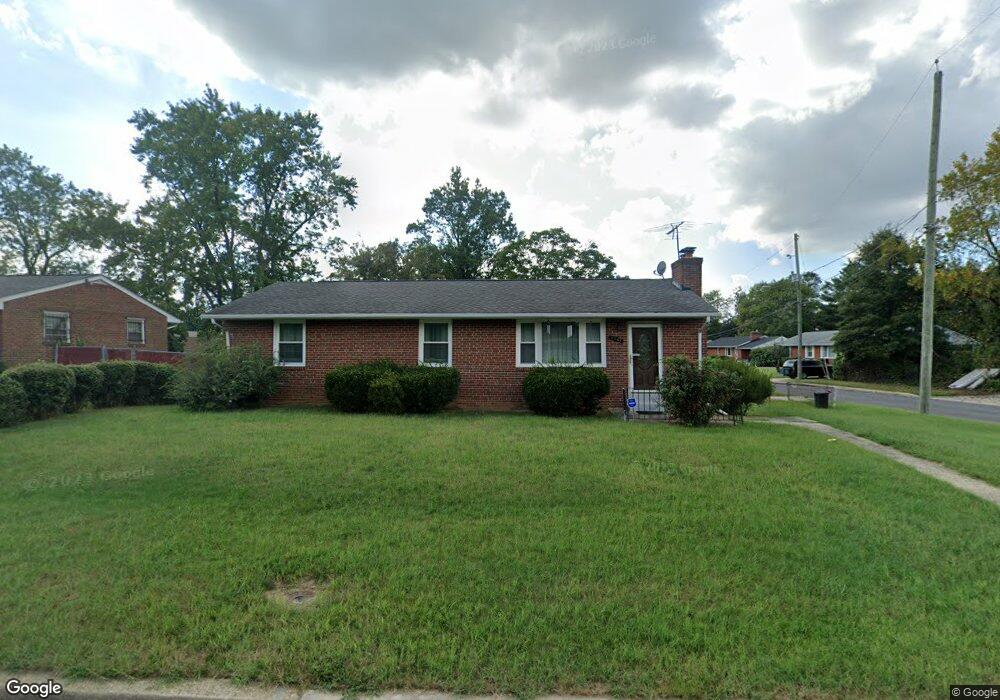 2201 Scott Key Dr, District Heights, MD 20747 - photo 1