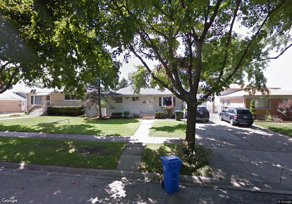 1660 Maple St, Des Plaines, IL 60018 - photo 1