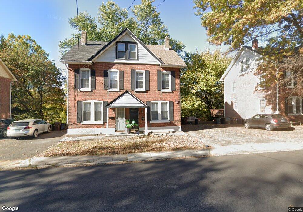 219 W Baltimore Ave, Lansdowne, PA 19050 - photo 1