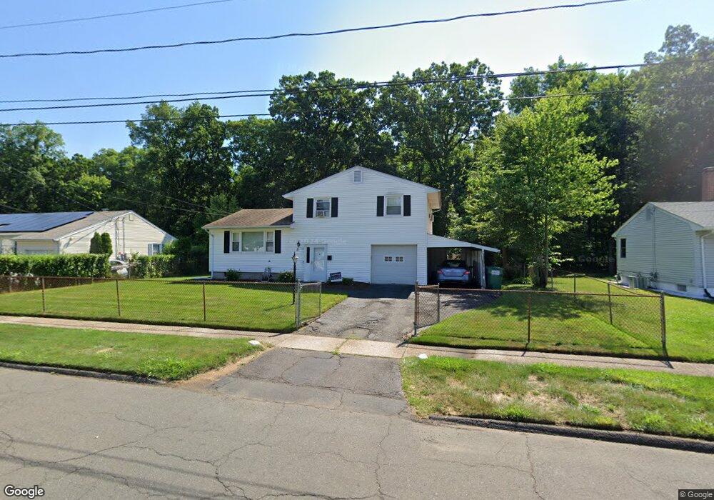 8 Jackson Rd, Bloomfield, CT 06002 - photo 1