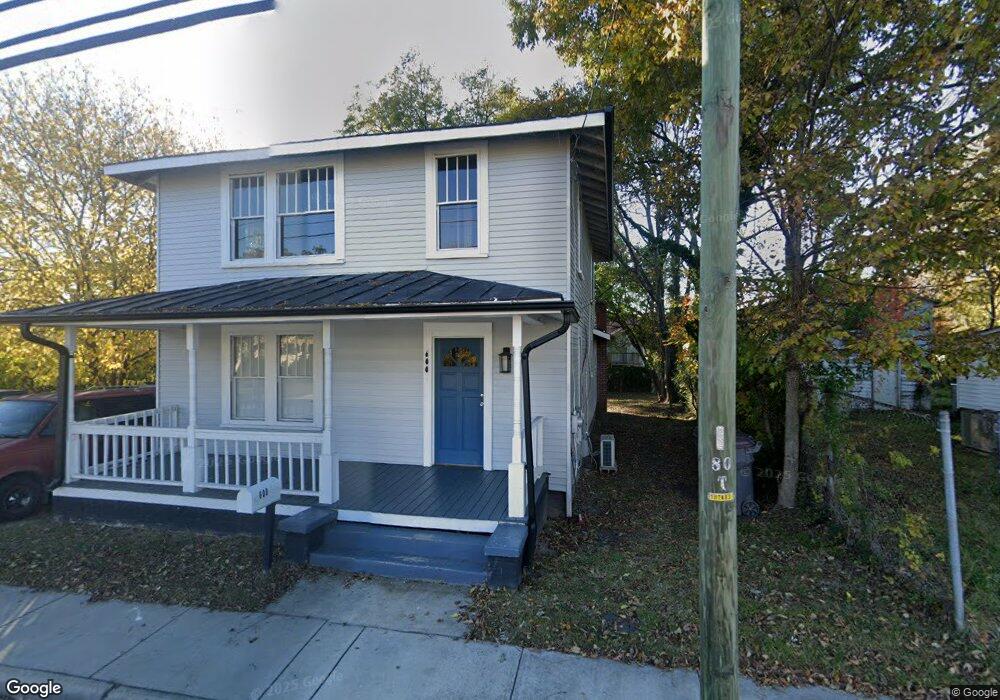 600 Barnes St, Reidsville, NC 27320 - photo 1