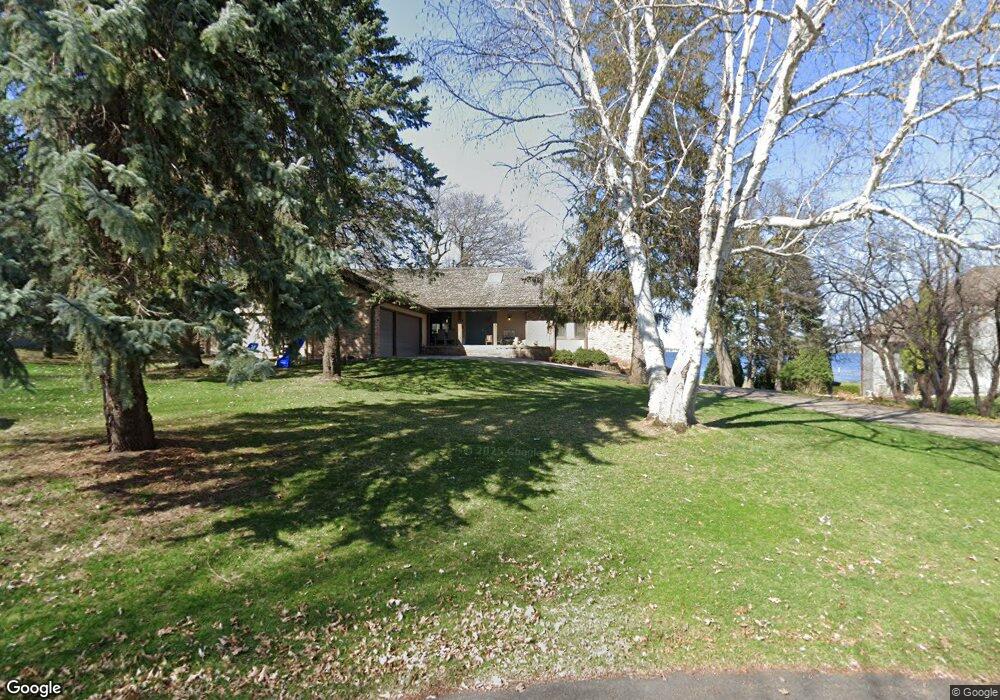 5305 Elmridge Cir, Excelsior, MN 55331 - photo 1