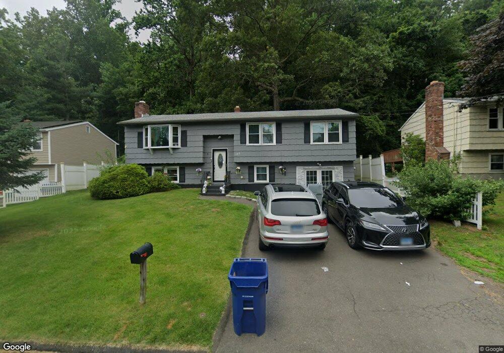 142 Malcolm Rd, West Haven, CT 06516 - photo 1