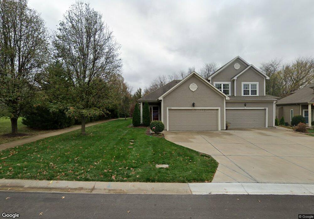 22511 W 71st Terrace, Shawnee, KS 66227 - photo 1