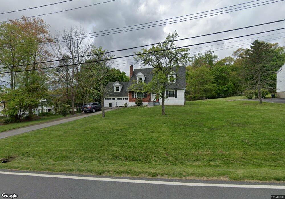 758 Sleepy Hollow Rd, Briarcliff Manor, NY 10510 - photo 1