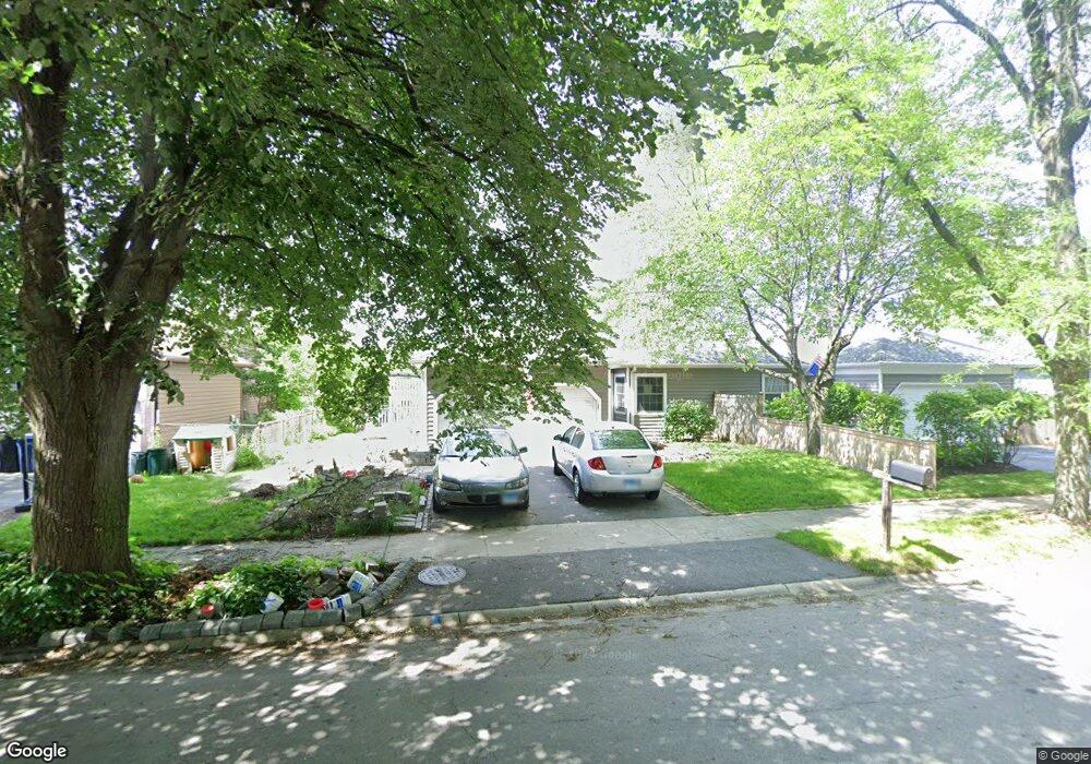 539 Fessler Ave, Naperville, IL 60565 - photo 1