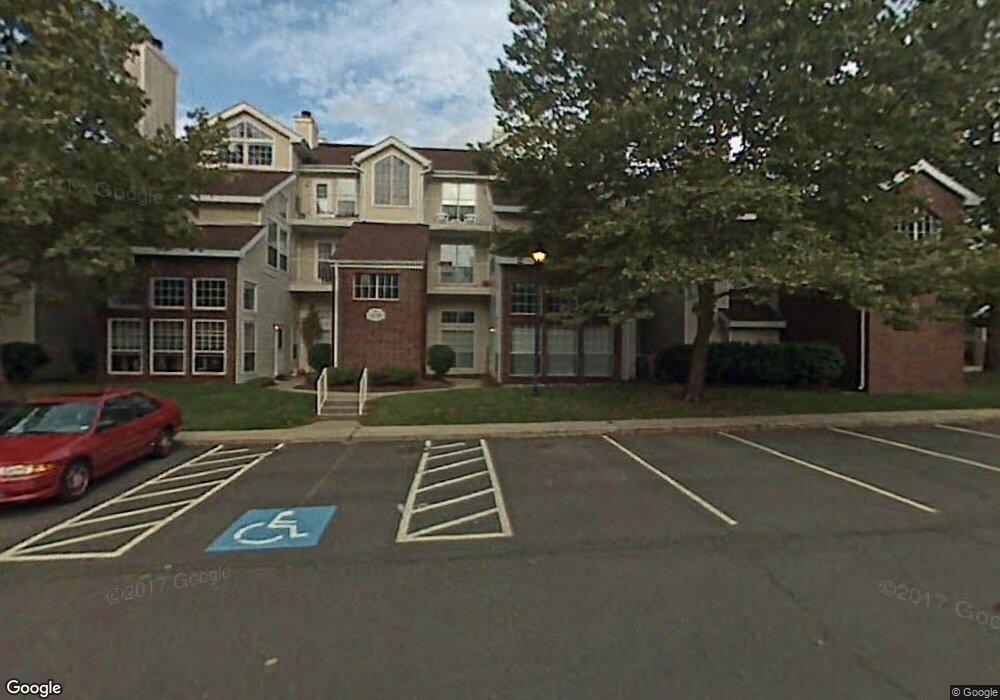 180 Carriage Crossing Ln, Middletown, CT 06457 - photo 1