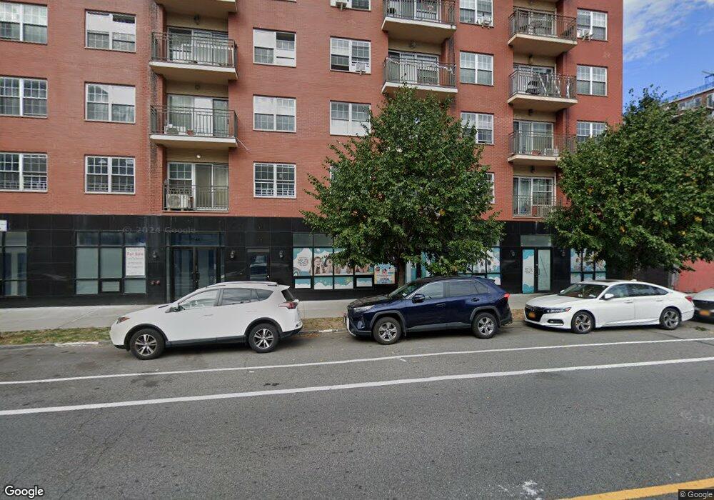 71-66 Parsons Blvd unit 6E, Fresh Meadows, NY 11365 - photo 1