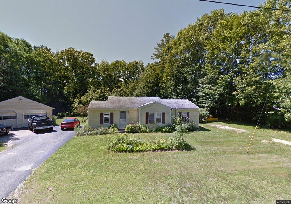 33 Edgecomb Rd, Lisbon Falls, ME 04252 - photo 1